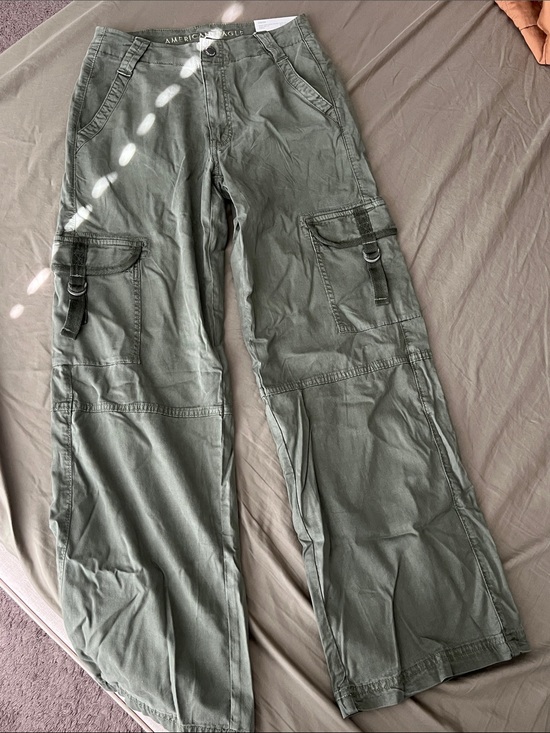 American Eagle Outfitters Pants - American Eagle Outfitters Olive Cargo Pants with D-Ring Details
